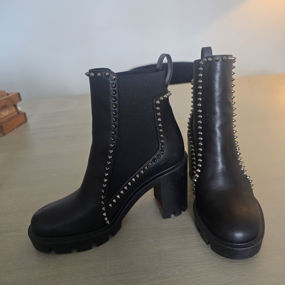 Louboutin Studded Black Chunky Heel Boots with Red Soles - Picture 2 of 5